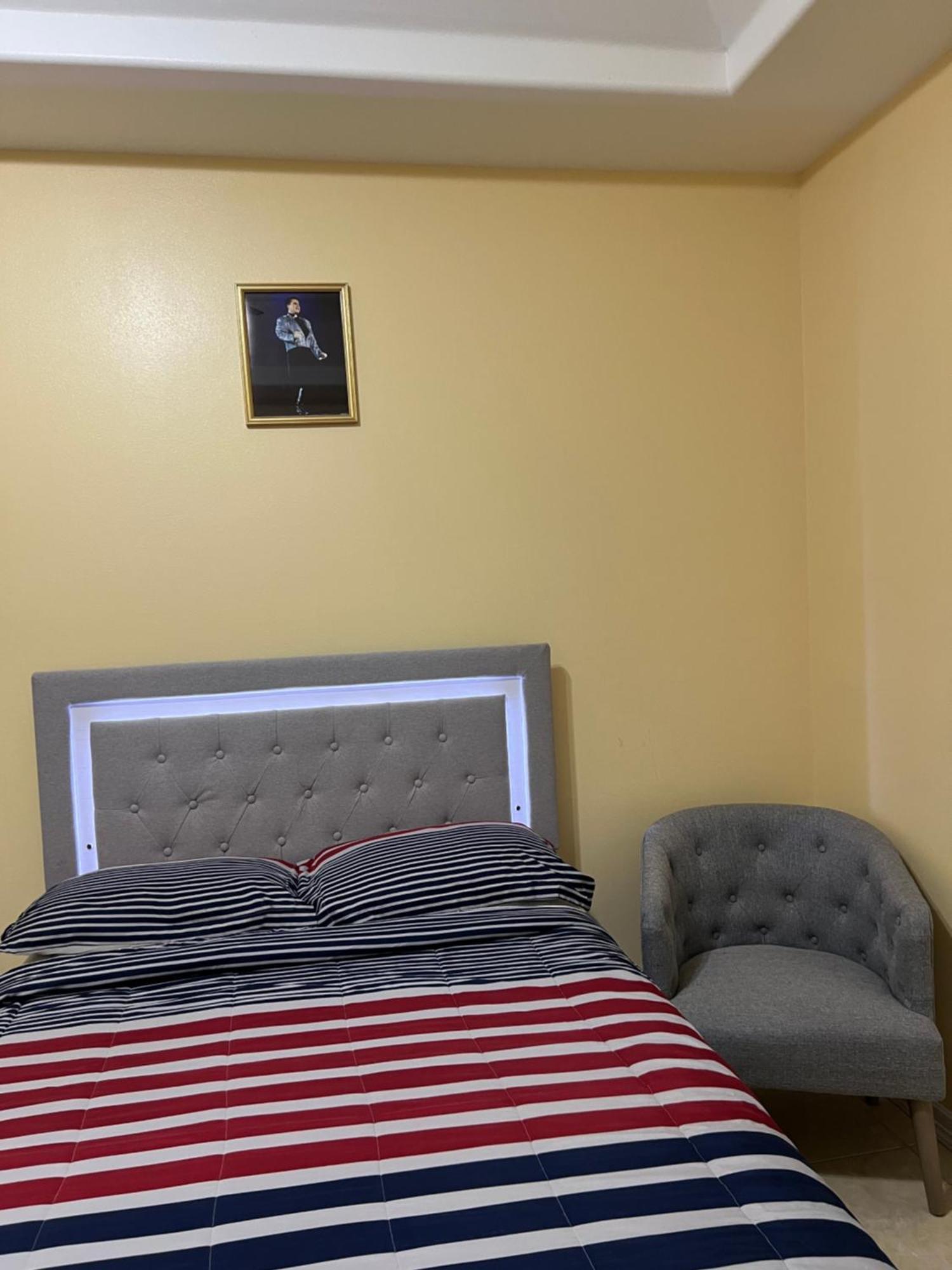 Con Entrada Independiente Homestay *
